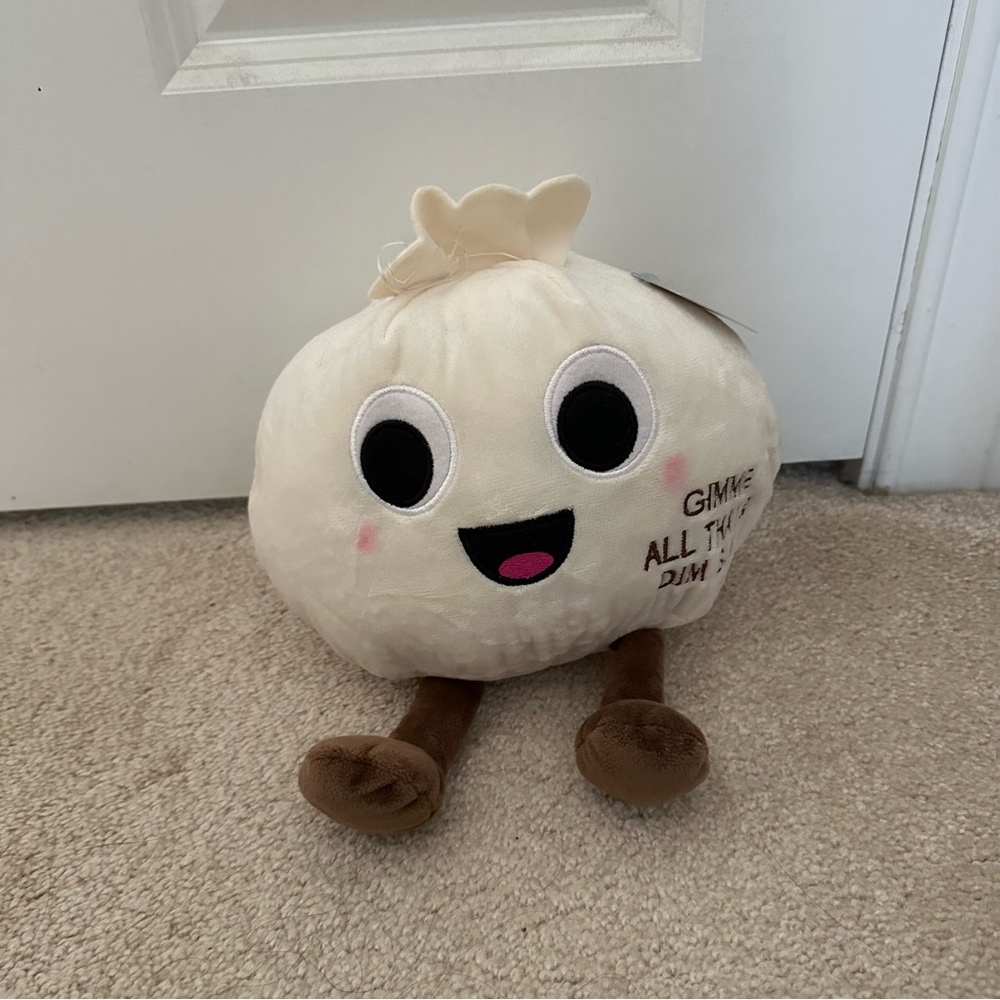 NWT Snack Ums Dumpling Plush